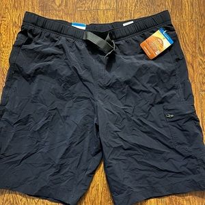 Mens Columbia Hiking shorts